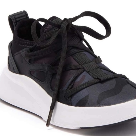 Pajar Shoes - Pajar Camo Sneaker